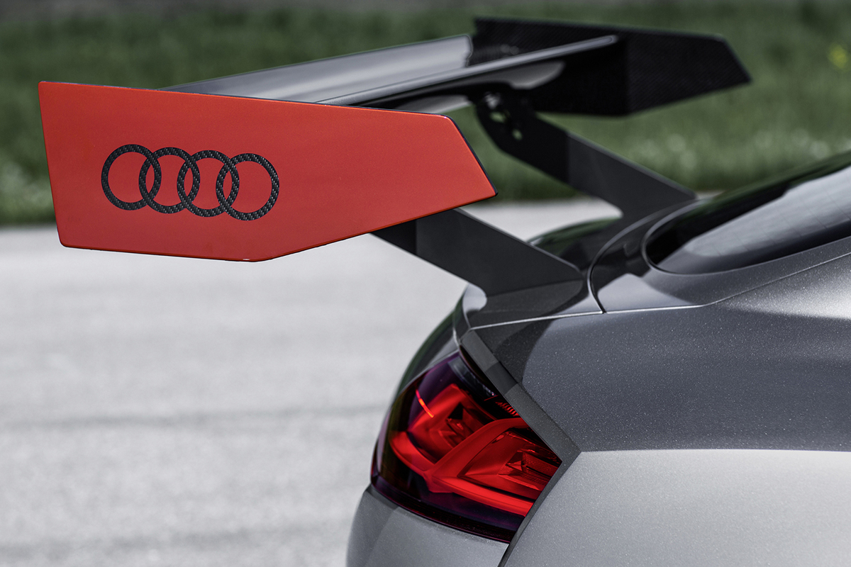 Audi TT Clubsport Spoiler Showcar Creative Wave